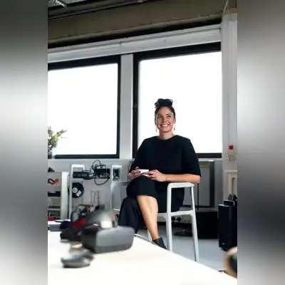茅奕